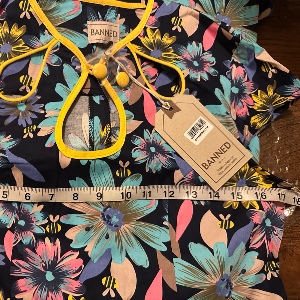 Banned Retro Summer Bee Dress - Picture 5 of 8